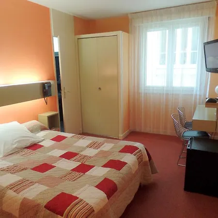 Revotel Hotell Aix-les-Bains