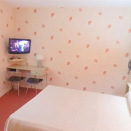 Revotel 2*