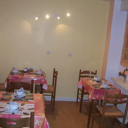 Hotell Revotel 2*