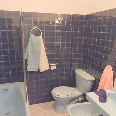 Hotell Revotel Aix-les-Bains